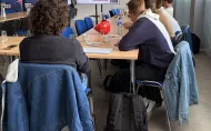 Studenci podczas prezentacji w fabryce DAMEL S.A.