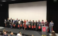Zdjęcie laureatów konkursu Najlepsi z najlepszych - Nauczyciele Roku 2023/24, wśród nich dr inż. Henryk Welfle